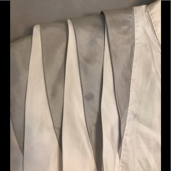 Vintage Pleated Silky White Buttn Down - Picture 5 of 9